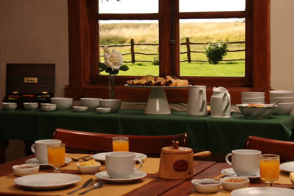 Estancia Nibepo Aike Colonia Francisco Perito Moreno Exterior photo